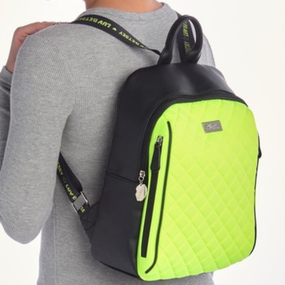 NWT Luv by Betsey Johnson Quilted Billie Backpack - Picture 3 of 5